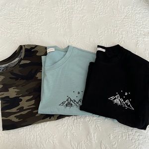 3 Women’s Short Sleeve Crop Tees (3)